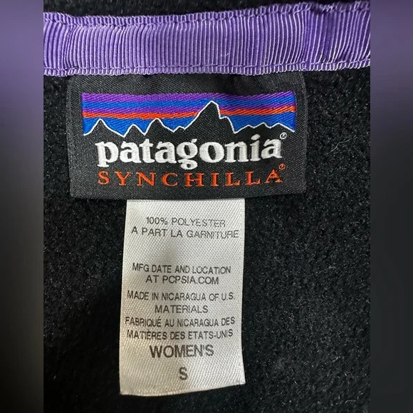 Patagonia Synchilla Fleece Black And Pink Women's Size Small Pullover Snap - Picture 6 of 6